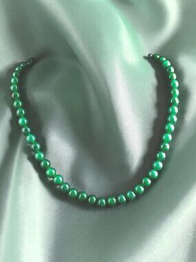 Green Emerald 248.00 Carats Round Shape Beaded Necklace